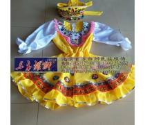 灵活搭配 轻松绽放 服装服饰出租的新选择