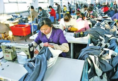 服装厂有污染吗？服装服饰出租 绿色经济下的新选择